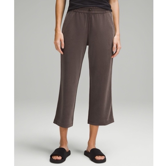 lululemon athletica Pants - Lululemon Softstreme High Rise Straight Leg Crop Pant Expresso Brown 14 NWT